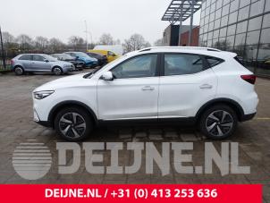 MG ZS 17-