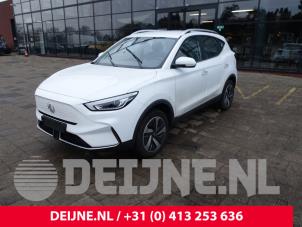 MG ZS 17-