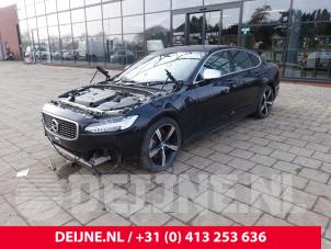 Volvo S90 17-