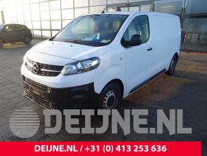 Opel Vivaro 19-