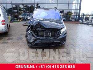 Mercedes Vito 14-