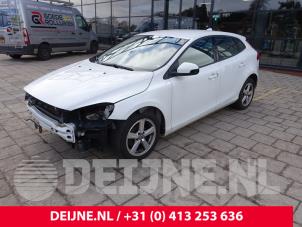 Volvo V40 12-
