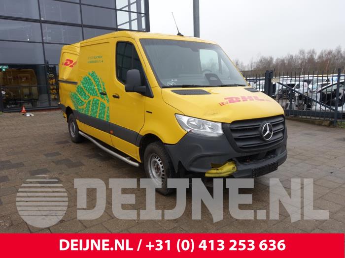 Mercedes eSprinter Sicherungskasten O328416