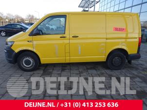 Volkswagen Transporter 16-