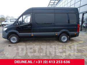 Mercedes Sprinter 18-