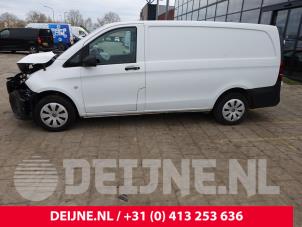 Mercedes Vito 14-