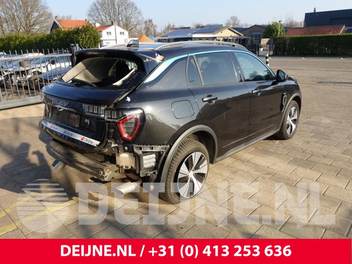 Lynk & Co 01 1.5 PHEV Sloopvoertuig (2021, Zwart)