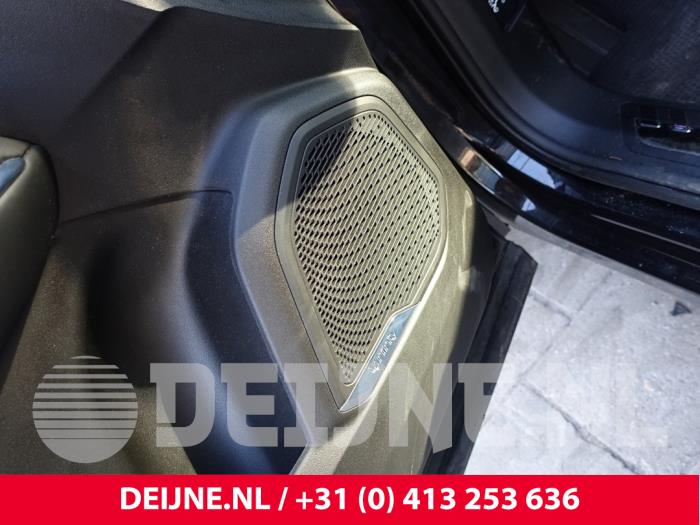 Lynk & Co 01 1.5 PHEV Sloopvoertuig (2021, Zwart)