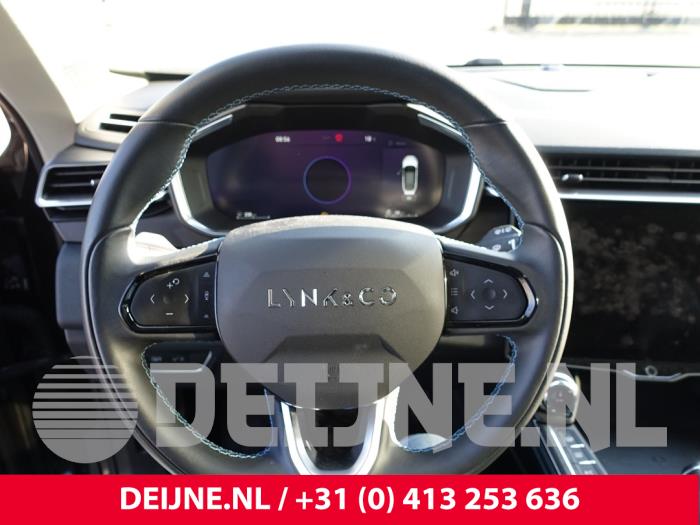 Lynk & Co 01 1.5 PHEV Sloopvoertuig (2021, Zwart)