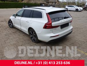 Volvo V60 19-