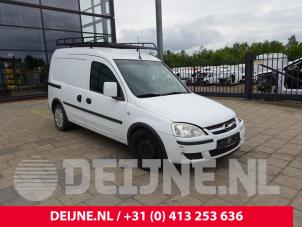 Opel Combo Grill O321816 Spenderfahrzeug