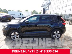 Volvo XC40 17-