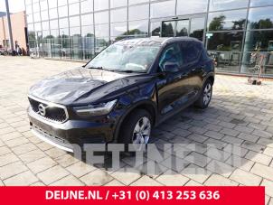 Volvo XC40 17-