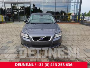 Volvo S40 04-