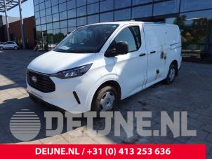 Ford Transit Custom 24-