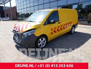 Mercedes Vito 14-