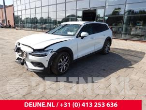 Volvo V60 19-