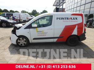 Ford Transit Courier 14-