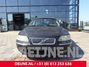 Volvo V70 01-