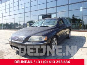 Volvo V70 01-