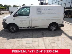 Volkswagen Transporter 16-