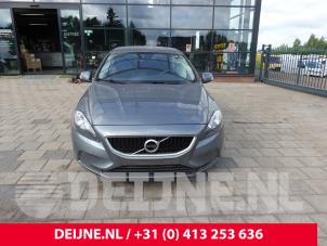 Volvo V40 12-