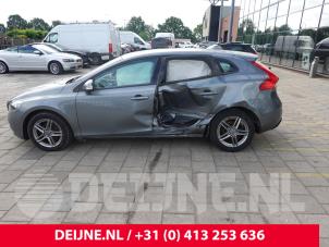 Volvo V40 12-