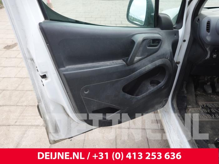 Peugeot Partner 1.6 HDI 90 Sloopvoertuig (2015, Wit)