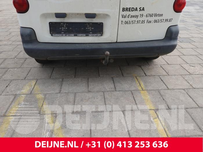 Peugeot Partner 1.6 HDI 90 Sloopvoertuig (2015, Wit)