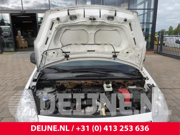 Peugeot Partner 1.6 HDI 90 Sloopvoertuig (2015, Wit)
