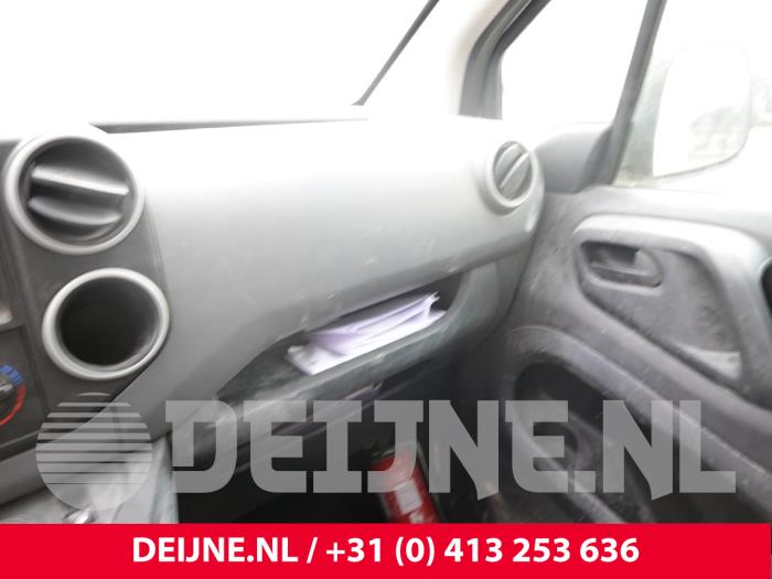 Peugeot Partner 1.6 HDI 90 Sloopvoertuig (2015, Wit)