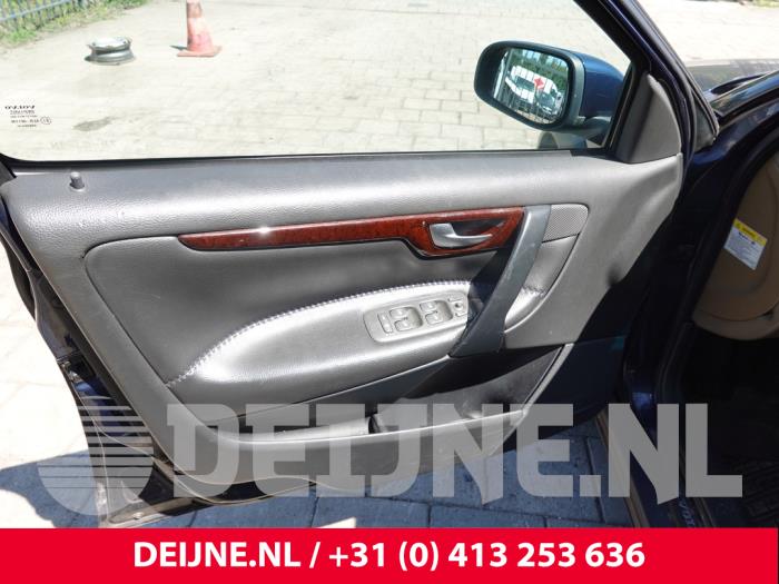 Volvo V70 2.4 T 20V AWD Sloopvoertuig (2000, Blauw)