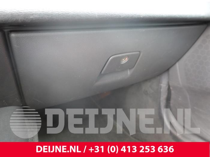 Volvo C70 2.0 D3 20V Sloopvoertuig (2011, Wit)