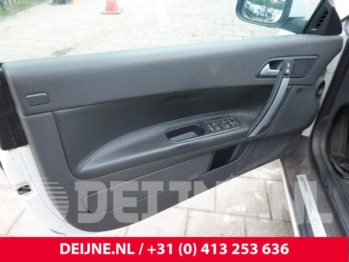 Volvo C70 2.0 D3 20V Sloopvoertuig (2011, Wit)