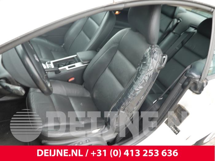 Volvo C70 2.0 D3 20V Sloopvoertuig (2011, Wit)