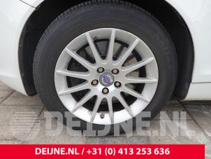 Volvo C70 2.0 D3 20V Sloopvoertuig (2011, Wit)