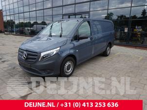 Mercedes Vito 14-