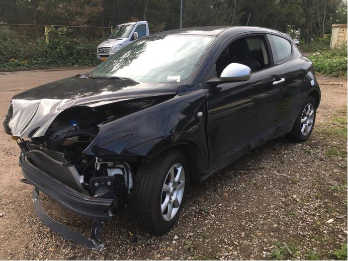 Alfa Romeo MiTo 1.4 Sloopvoertuig (2012, Metallic, Zwart)