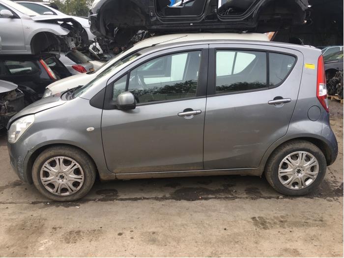 Suzuki Splash 1.0 12V Sloopvoertuig (2014, Metallic, Muisgrijs)