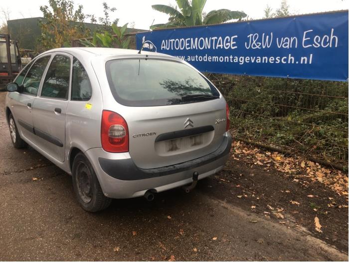 Citroen Xsara Picasso 1.6 HDi 16V 92 Sloopvoertuig (2008, Metallic, Zilver)