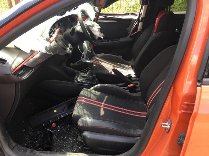 Opel Corsa F 1.2 Turbo 12V 100 Sloopvoertuig (2020, Metallic, Oranje)