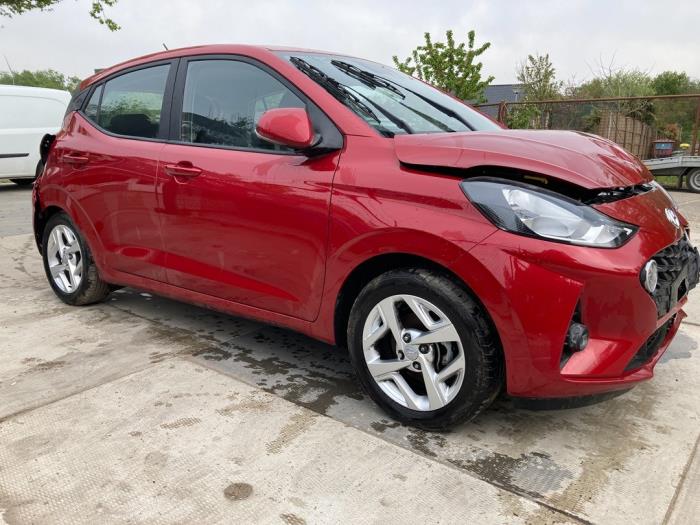 Hyundai i10 1.2 CNG 16V Sloopvoertuig (2021, Bordeaux)