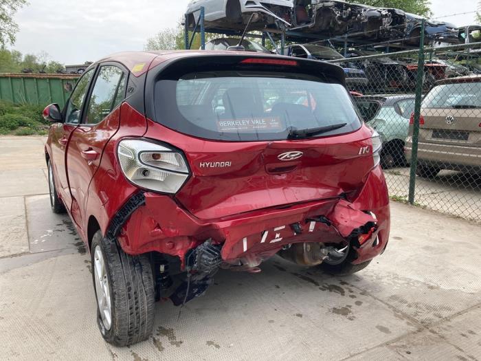 Hyundai i10 1.2 CNG 16V Sloopvoertuig (2021, Bordeaux)