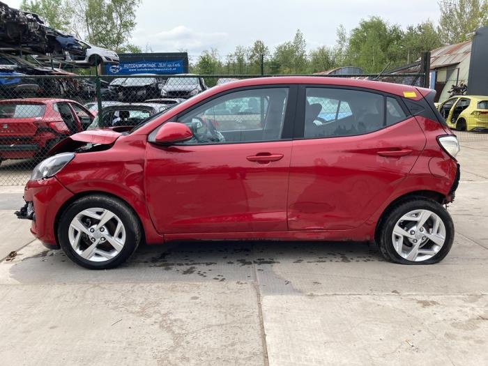 Hyundai i10 1.2 CNG 16V Sloopvoertuig (2021, Bordeaux)