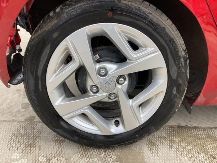 Hyundai i10 1.2 CNG 16V Sloopvoertuig (2021, Bordeaux)