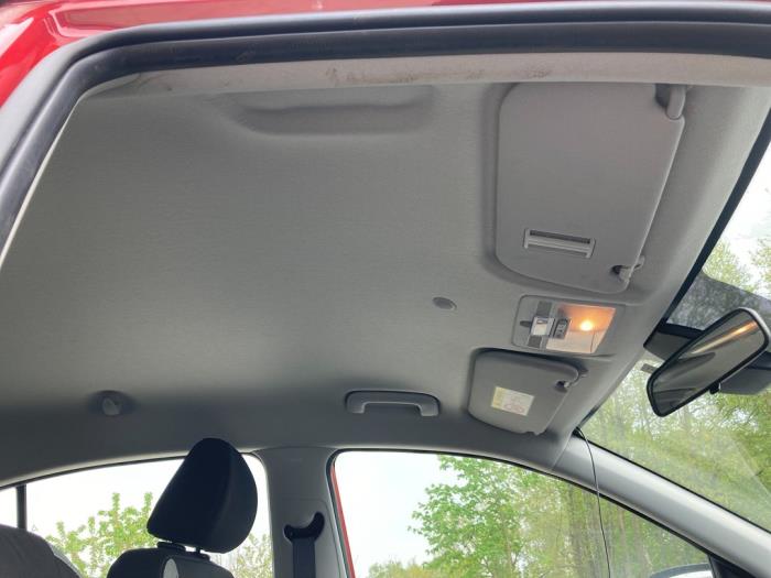 Hyundai i10 1.2 CNG 16V Sloopvoertuig (2021, Bordeaux)