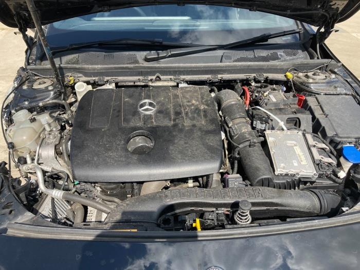 Mercedes A 1.5 A-160d Sloopvoertuig (2019, Zwart)