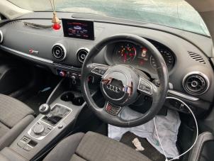 Audi A3 Limousine 2.0 TDI 16V Sloopvoertuig (2017, Muisgrijs)