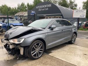 Audi A3 Limousine 2.0 TDI 16V Sloopvoertuig (2017, Muisgrijs)