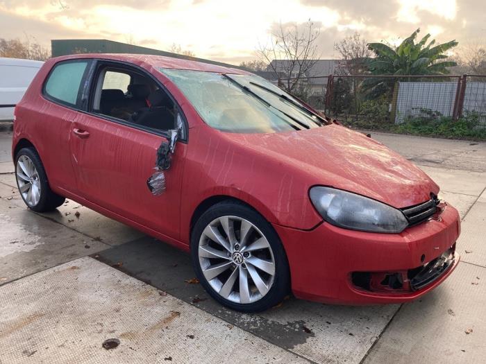 Volkswagen Golf VI 1.6 TDI 16V Sloopvoertuig (2011, Rood)